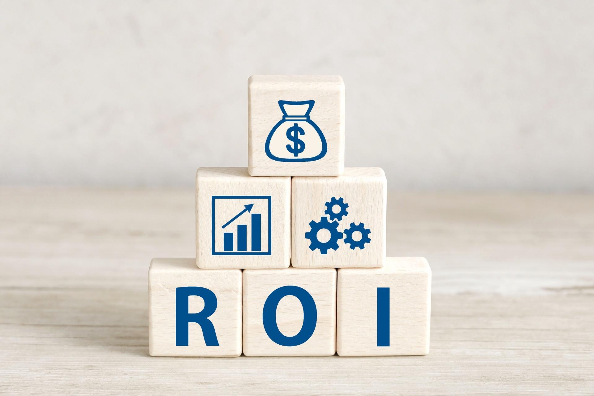 ROI（投資利益率）とは？数値を高める方法や役立つツールなどを紹介