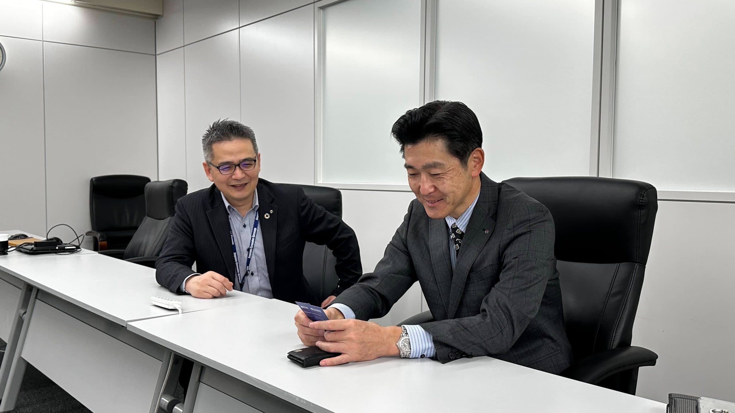 さまざまなツールがある中、「GENIEE SFA/CRM」を選ばれたのはなぜですか