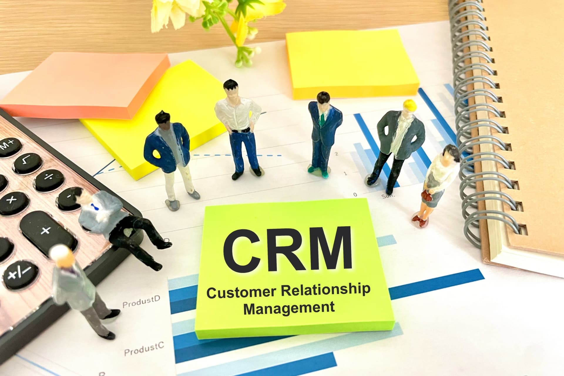 クラウド型CRMを導入するメリットは?選び方やおすすめのシステムも紹介