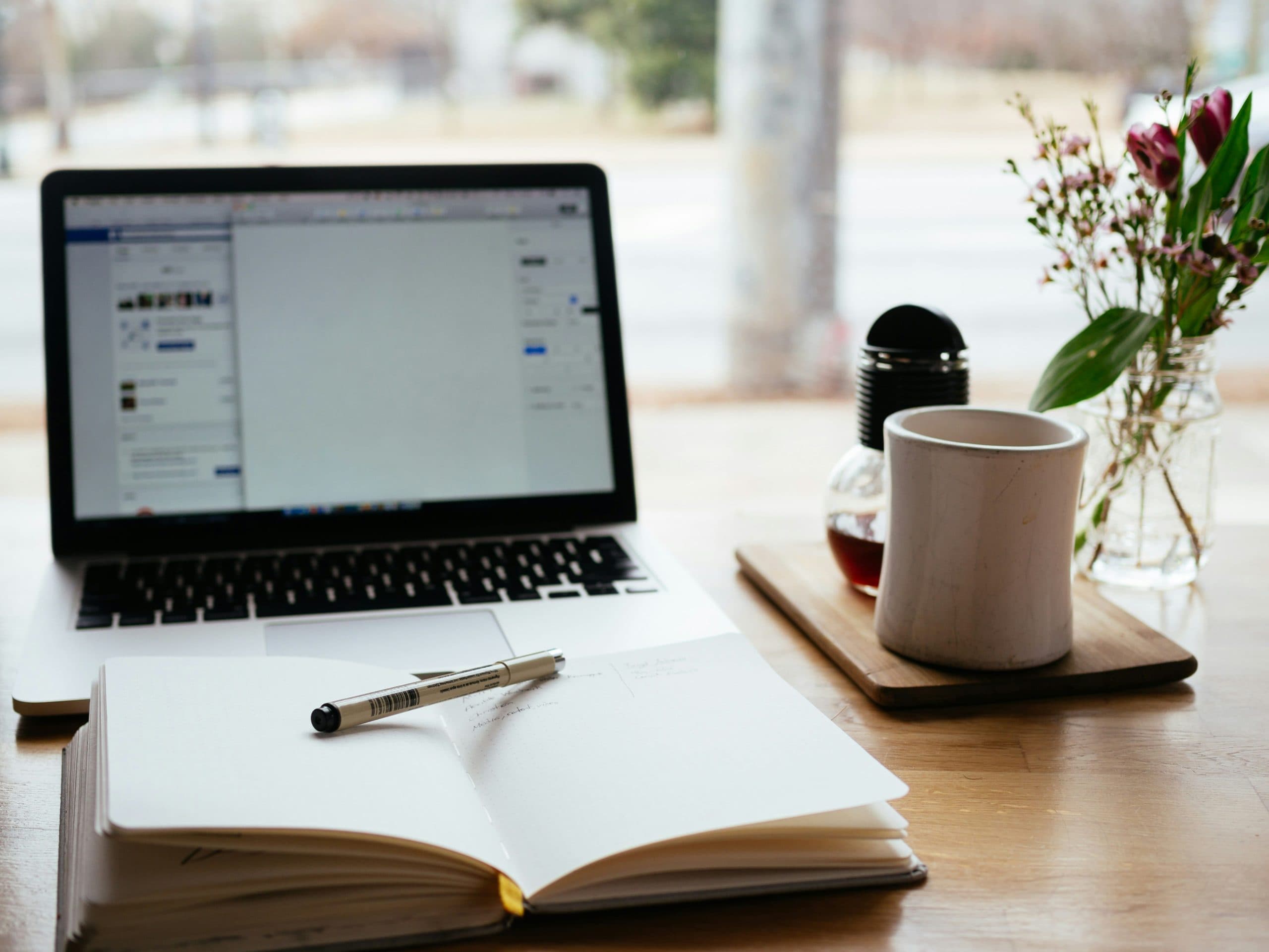 SFAの導入目的は?メリット・デメリットや事例、成功のポイントを解説