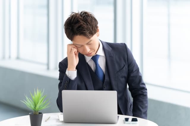 CRM導入で失敗する理由は?失敗事例から事前対策と運用方法を解説