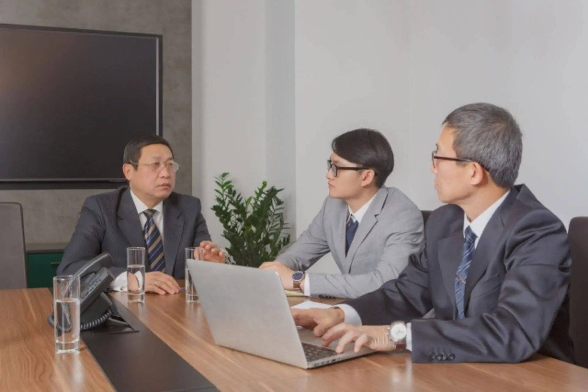 顧客リストとは？作成・管理のポイントやCRMがおすすめの理由を解説
